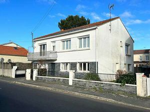 Vente Maison à La Roche-sur-Yon (85000) : à vendre / 140m² La Roche-sur-Yon
