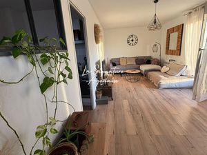 APPARTEMENT T3 AVEC GRANDE TERRASSE ET GARAGE DANS RESIDENCE