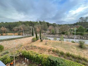 AIX SUD - T3 - DERNIER ETAGE - ASCENSEUR