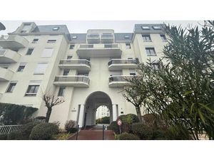 Appartement 3P avec BALCON - 2 places parking