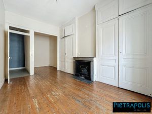 T3 Duplex de 88m² à rénover entierement au 4ème et dernier ?