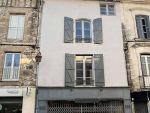 Immeuble Nontron 315 m2