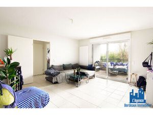 EXCLUSIVITÉ ! MÉRIGNAC-CAPEYRON - APPARTEMENT TYPE 3 D'ENVIRON 65 M² AVEC LOGGIA DE 9 M² +
