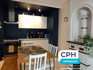 CHARME DE L'ANCIEN- APPARTEMENT 3 PIECES