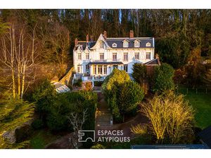 Propriété bourgeoise du 19ème siècle avec son parc arboré