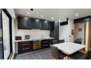 Appartement - 1er étage - 58 m2 - 2 pièces - Meublé