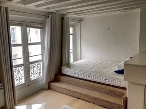 Studio meublé Paris 6e Saint-Germain-Odéon 23 22 m2