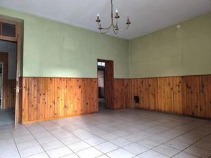 Maison de caractère type immeuble de 220m2 environ