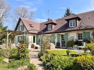 À 5 minutes de Blangy le château  maison tout confort avec piscine