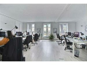 Location bureau PARIS 10ème (75010) 365 m²