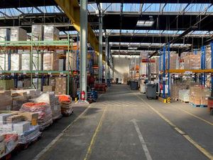 Location local d'activités ARGENTEUIL 4 500 m²