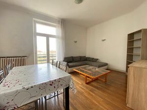 RUE HOCHE  Grand T2 meublé de 55.21 m² !