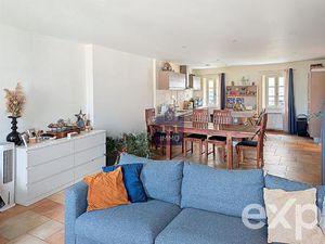 Agréable duplex centre village