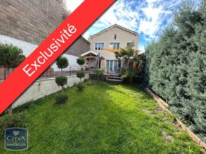 Maison à vendre 4 pièces 147 m² - Le Chambon-Feugerolles (42) - 249 000€