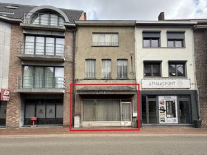 Handelspand met dubbele straatligging in het centrum van Diepenbeek