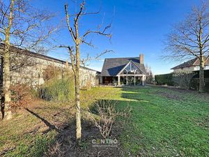 Zeldzame opportuniteit: LOODS/ATELIER 516 m² + ruime ALLEENSTAANDE woning 250 m² op rustig