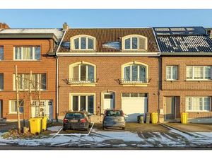 Cozy dakappartement inclusief autostaanplaats