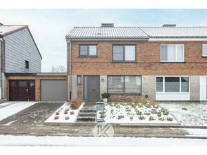 Huis te koop in Burst