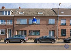 Gebouw ca. 420m² met verschillende ontwikkelingsmogelijkheden