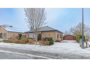 Charmante op te frissen bungalow in het rustige Opwijk