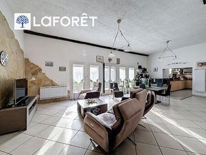 Maison T5 près de BIOL à vendre