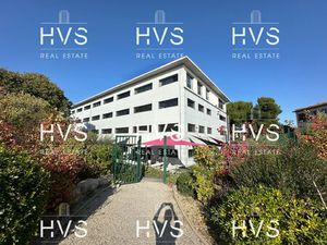 Location Local Professionnel 386m² AIX EN PROVENCE 90ème