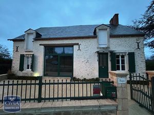 Maison à vendre 7 pièces 200 m² - Sainte-Thorette (18) - 378 000€