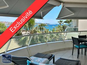 Appartement à vendre 3 pièces 82 m² - Fréjus (83) - 569 000€