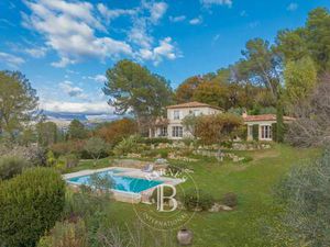 Maison à vendre 6 Pièces 190 m2 Mougins - 2 400 000 €