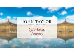 BASSINS À FLOT - ENSEMBLE COMMERCIAL - JOHN TAYLOR