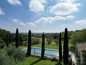 A vendre- Maison de caractère - Proche d'Uzès - Practice de golf privé