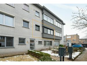 Appartement te koop in Hoevenen met 2 slaapkamers