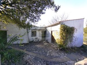 Villa 5 pièce(s) 134 m2 sur terrain de 22473 m²