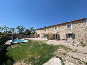 Mas Provençal avec piscine sur parcelle d'environ 700 m² - L'Isle sur la Sorgue