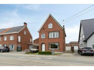 Huis te koop in Dentergem met 4 slaapkamers
