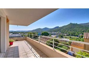 Appartement 11ème Arrondissement 4 pièces 104m2