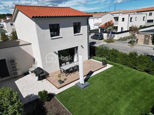 Cournonterral – Villa contemporaine 3 faces avec jardin et garage