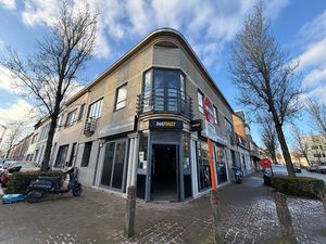 Hoek handelsgelijkvloers 95 m² + kelder