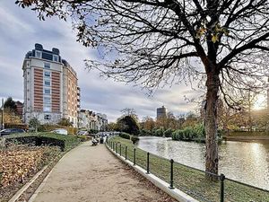 Appartement à vendre avec garage et terrasse   Ixelles (VBD70797)