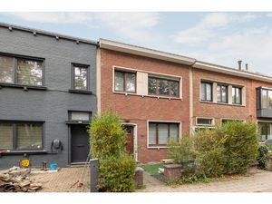 Huis te koop in Mortsel met 3 slaapkamers