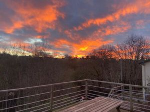 Bâtisse XVIIIe siècle entièrement rénovée avec dépendances