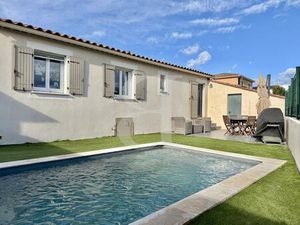 Jolie villa avec piscine région Maussane-les-Alpilles