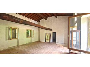 Vente maison de village 5 pièces 98m2 Finestret 66320 - 59500 € - Surface Privée