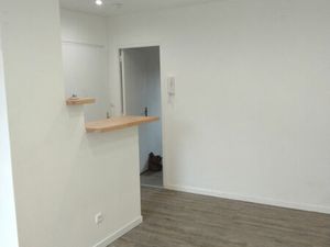 Appartement T2 avec cour privative à Grand couronne