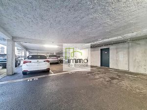 PARKING CENTRE VILLE WATTRELOS