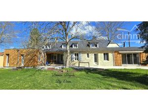 Grande maison de 265 m² avec possibilité d'activité de chambres d'hôtes  gîtes + espace pr