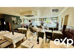 Vente Bureaux et commerces à Neau (53150) : à vendre / 800m² Neau