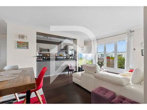 7 mns gare à pieds Appartement Chatou 3 pièces 82 m2 avec balcon