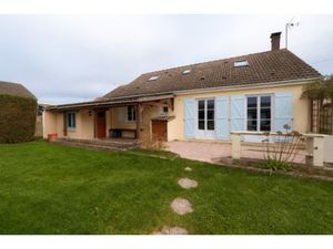 Grande et belle maison familiale lumineuse et dépendances