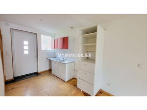 Maison de ville Conde-en-Brie Commerces et écoles à pied